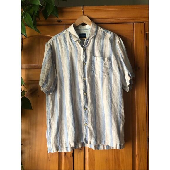 Tommy Bahama Other - Tommy Bahamas Linen Stripe Button Down Mens Shirt
